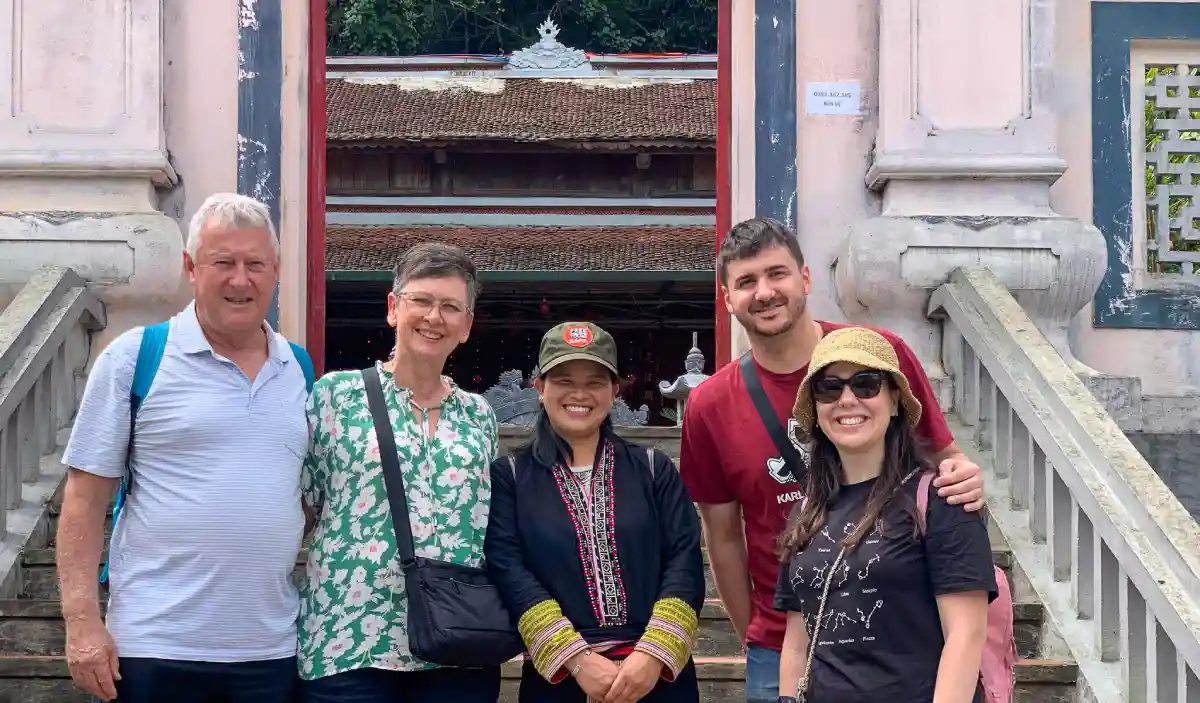 Sapa Town Free Walking Tour group with local guide at Mau Son Temple